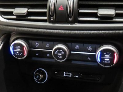 2021 ALFA Romeo JULIA — миниатюра 23