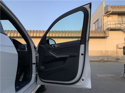 صورة مصغرة 39 لـ 2021 BMW X5 4WD