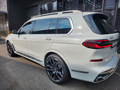 2026 BMW X7 — фото 6