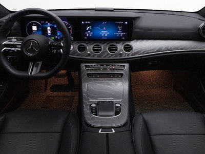 MERCEDES-BENZ E-CLASS - 4