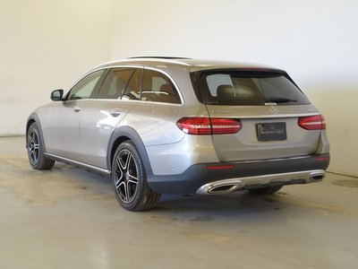 MERCEDES-BENZ E-CLASS - 4