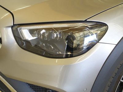 MERCEDES-BENZ E-CLASS - 8