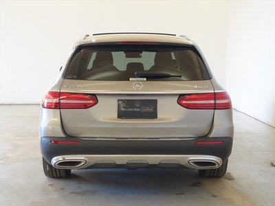 MERCEDES-BENZ E-CLASS - 3