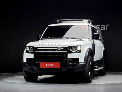 LAND ROVER DEFENDER - 2