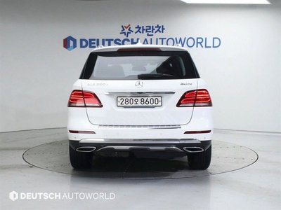 MERCEDES-BENZ GLE - 3