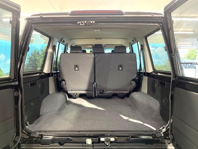 2026 Toyota LAND CRUISER 70 — миниатюра 21