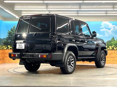 2026 Toyota LAND CRUISER 70 — миниатюра 17