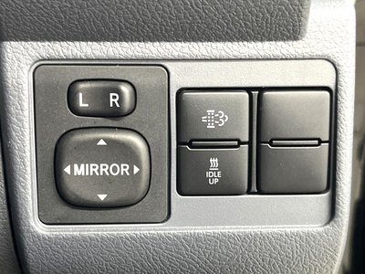 2026 Toyota LAND CRUISER 70 — миниатюра 46