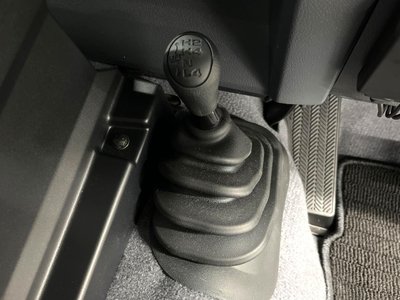 2026 Toyota LAND CRUISER 70 — миниатюра 50