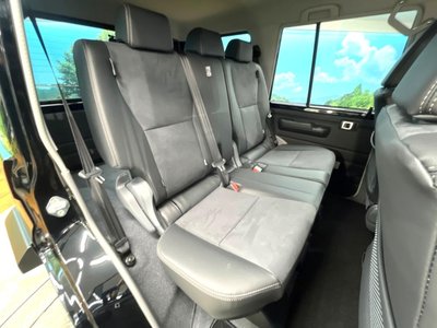 TOYOTA LAND CRUISER 70 - 9