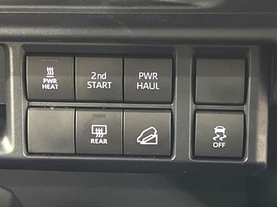 2026 Toyota LAND CRUISER 70 — миниатюра 38