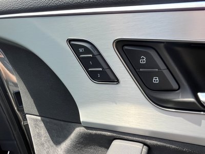 AUDI Q7 - 10