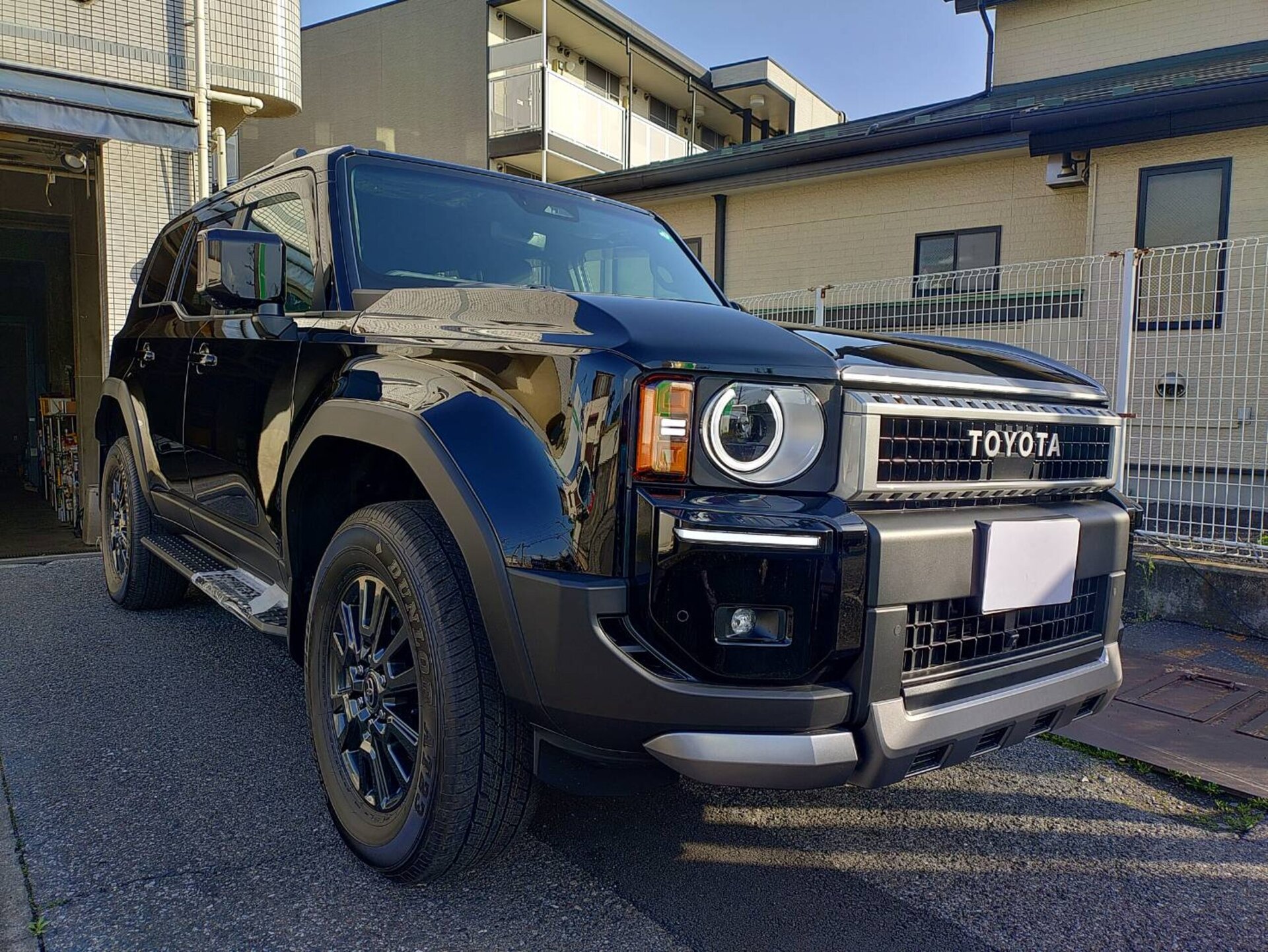 TOYOTA LAND CRUISER 250 - View 1