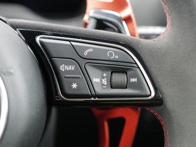 صورة مصغرة 16 لـ 2018 AUDI RS3 SPORTBACK