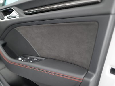 صورة مصغرة 35 لـ 2018 AUDI RS3 SPORTBACK