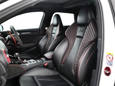 صورة 8 لـ 2018 AUDI RS3 SPORTBACK