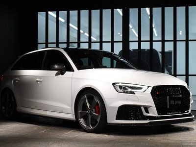 صورة مصغرة 45 لـ 2018 AUDI RS3 SPORTBACK