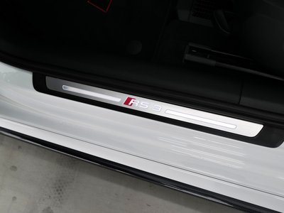 صورة مصغرة 38 لـ 2018 AUDI RS3 SPORTBACK