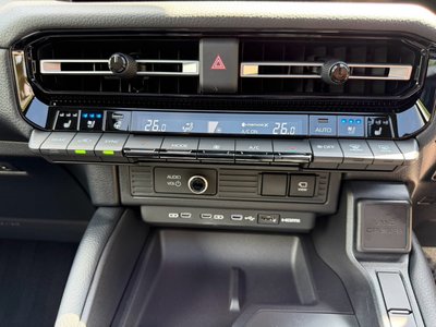 2026 Toyota LAND CRUISER 250 照片 59