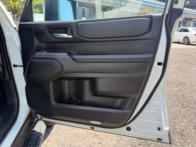 2026 Toyota LAND CRUISER 250 照片 38