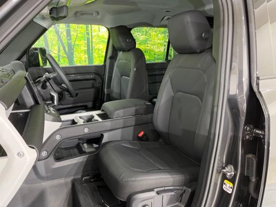 LAND ROVER DEFENDER - 10