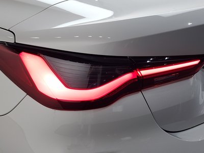 BMW 4 SERIES - 10