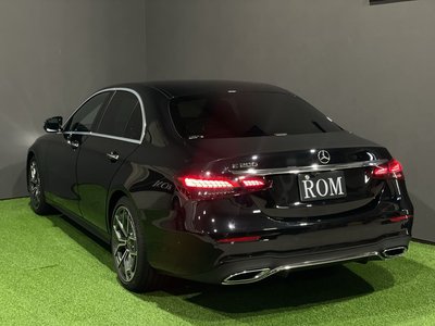 MERCEDES-BENZ E-CLASS - 9