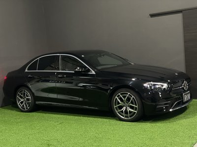 MERCEDES-BENZ E-CLASS - 8