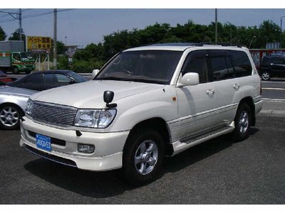 TOYOTA LAND CRUISER 100