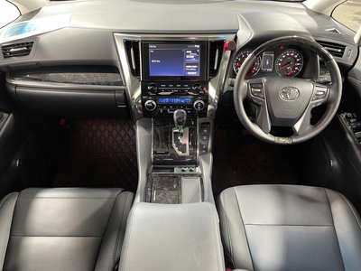 2022 Toyota ALPHARD 照片 3