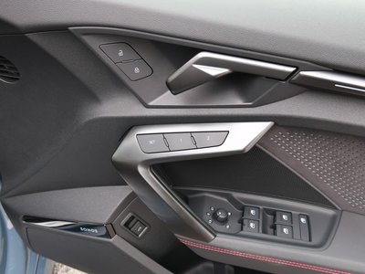 2025 AUDI RS3 SEDAN 缩略图 11