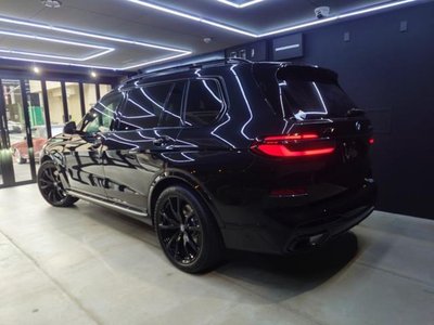 2025 BMW X7 缩略图 6