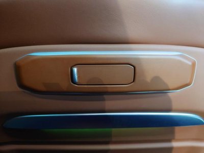 2025 BMW X7 缩略图 28