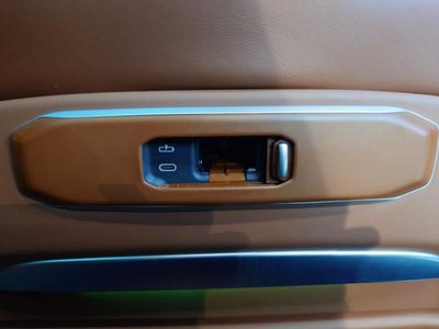 2025 BMW X7 缩略图 29