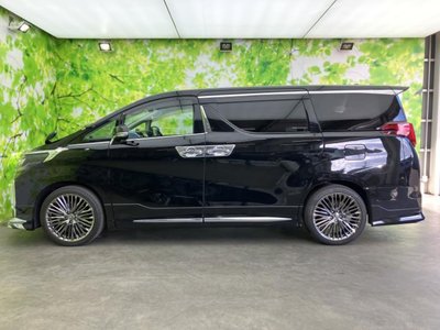TOYOTA ALPHARD - 3