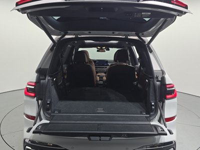 2024 BMW X7 thumbnail 25
