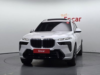 2024 BMW X7 — фото 2