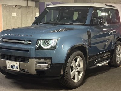 LAND ROVER DEFENDER - 1