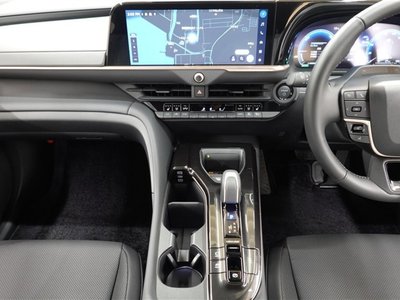 2024 Toyota CROWN SPORT thumbnail 25
