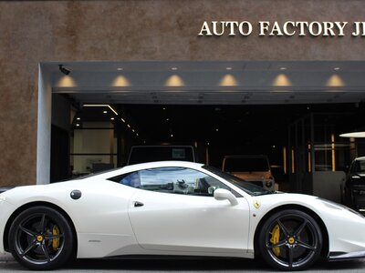 FERRARI 458 ITALIA - 8