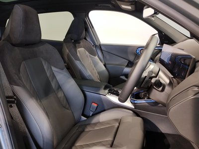 2025 BMW X3 — миниатюра 14