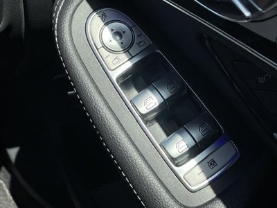 2021 Mercedes-BENZ GLC — миниатюра 32