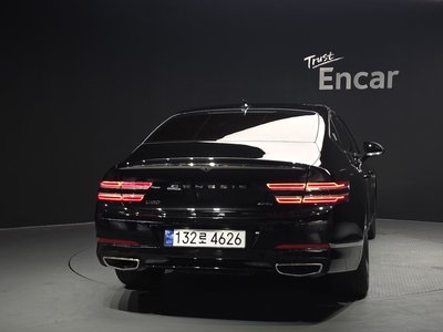 GENESIS G80 (RG3) - 3