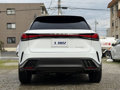 LEXUS RX - 9