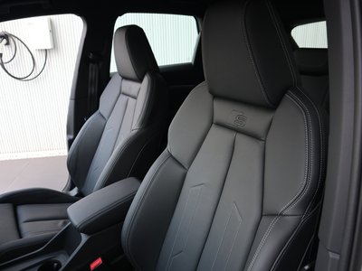 2025 AUDI Q4 E-TRON 缩略图 12