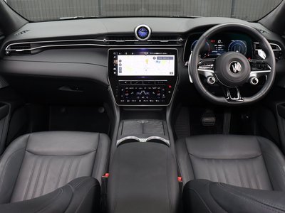 صورة 3 لـ 2023 Maserati GRECALE