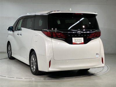 TOYOTA ALPHARD - 4
