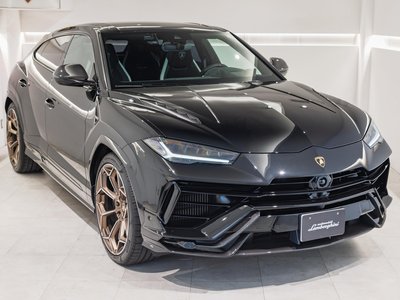 LAMBORGHINI URUS - 2