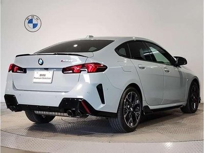 2025 BMW 2 SERIES photo 2