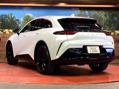 2025 Toyota CROWN SPORT thumbnail 21